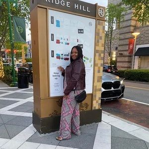 Meet your Posher, Diana